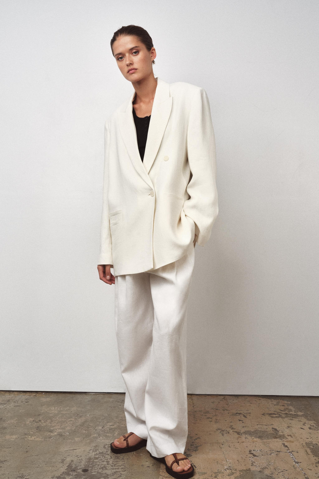 ZW COLLECTION DOUBLE-BREASTED LINEN BLEND BLAZER - Zara фото 5