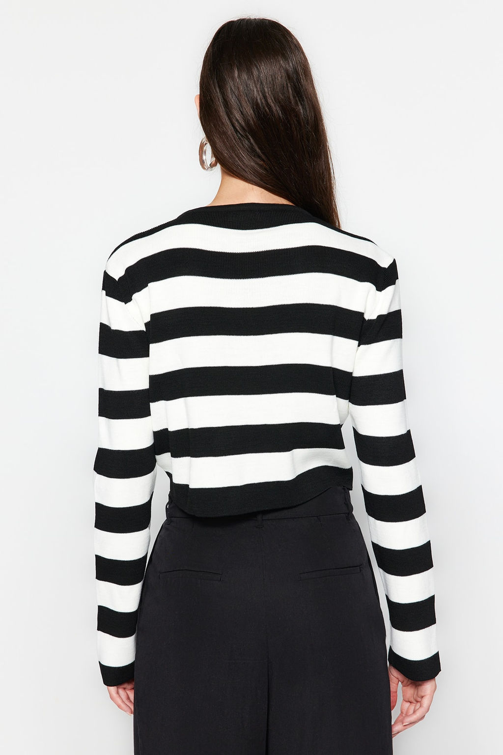 Siyah Crop Basic Cizgili Triko Kazak TWOAW23KZ00034