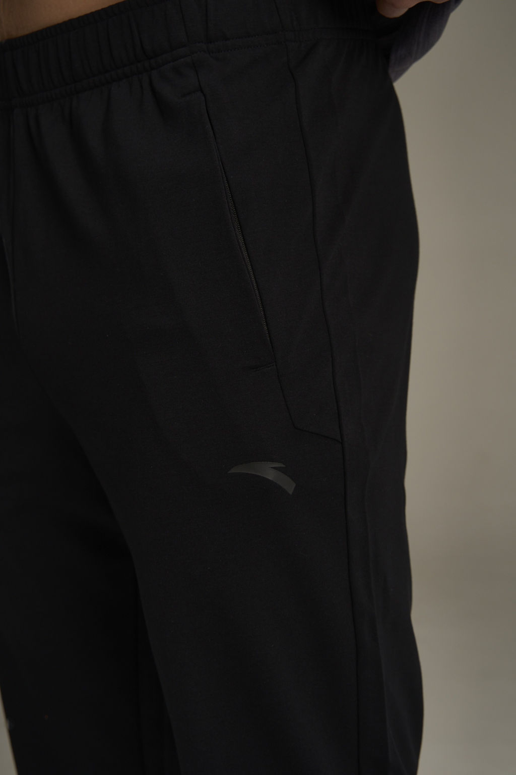 Брюки трикотажные 3/4 Черный - Anta фото 7
