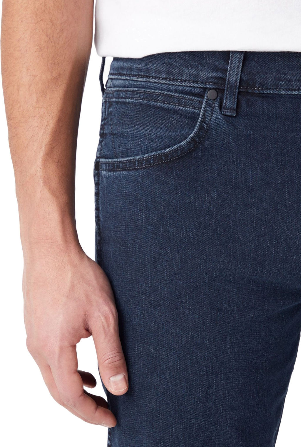 Джинсы мужские