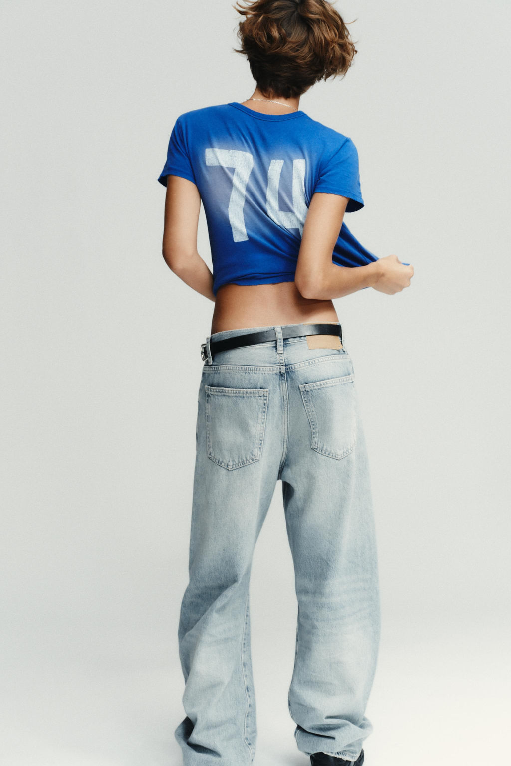 TRF OVERSIZED SHIFTED SEAM MID-WAIST JEANS - Zara фото 6