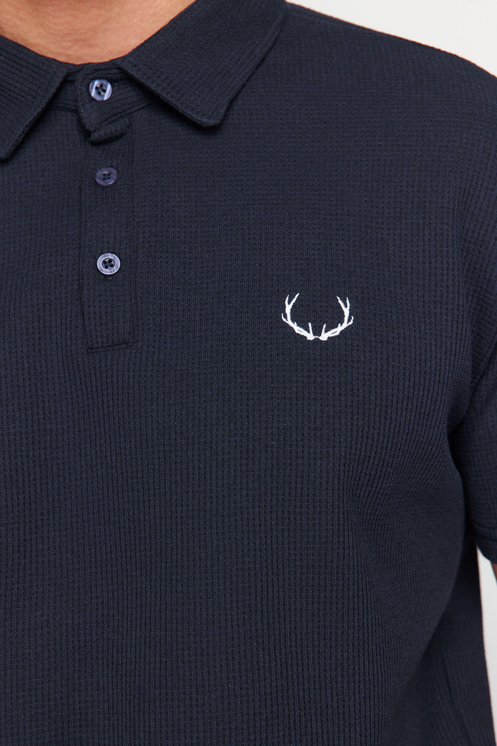 TRENDYOL MAN Haki Regular/Normal Kesim Nak?sl? Dokulu Polo Yaka T-Shirt TMNSS24PO00046 - Trendyolmilla фото 3