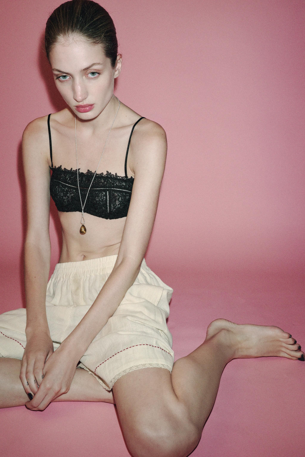 CONTRAST LINEN BLEND BERMUDA SHORTS - LIMITED EDITION - Zara фото 4