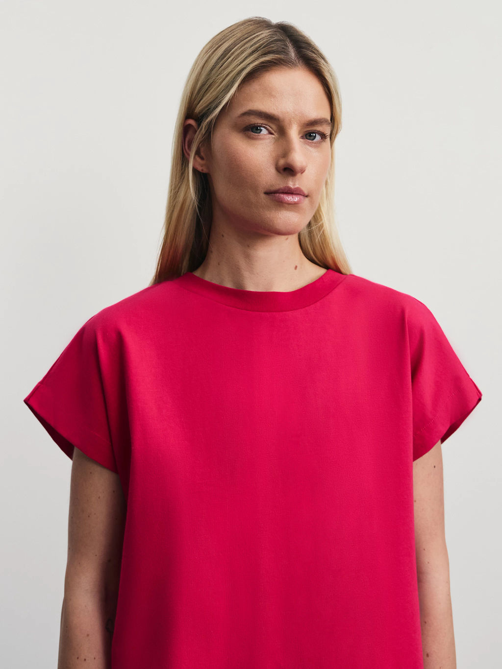 Футболка с бантиками на спине / Zarina фото 7