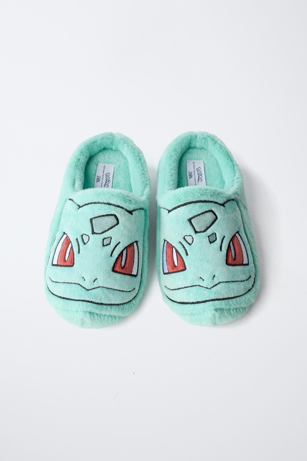 BULBASAUR POK_MON SLIPPERS - Zara фото 9