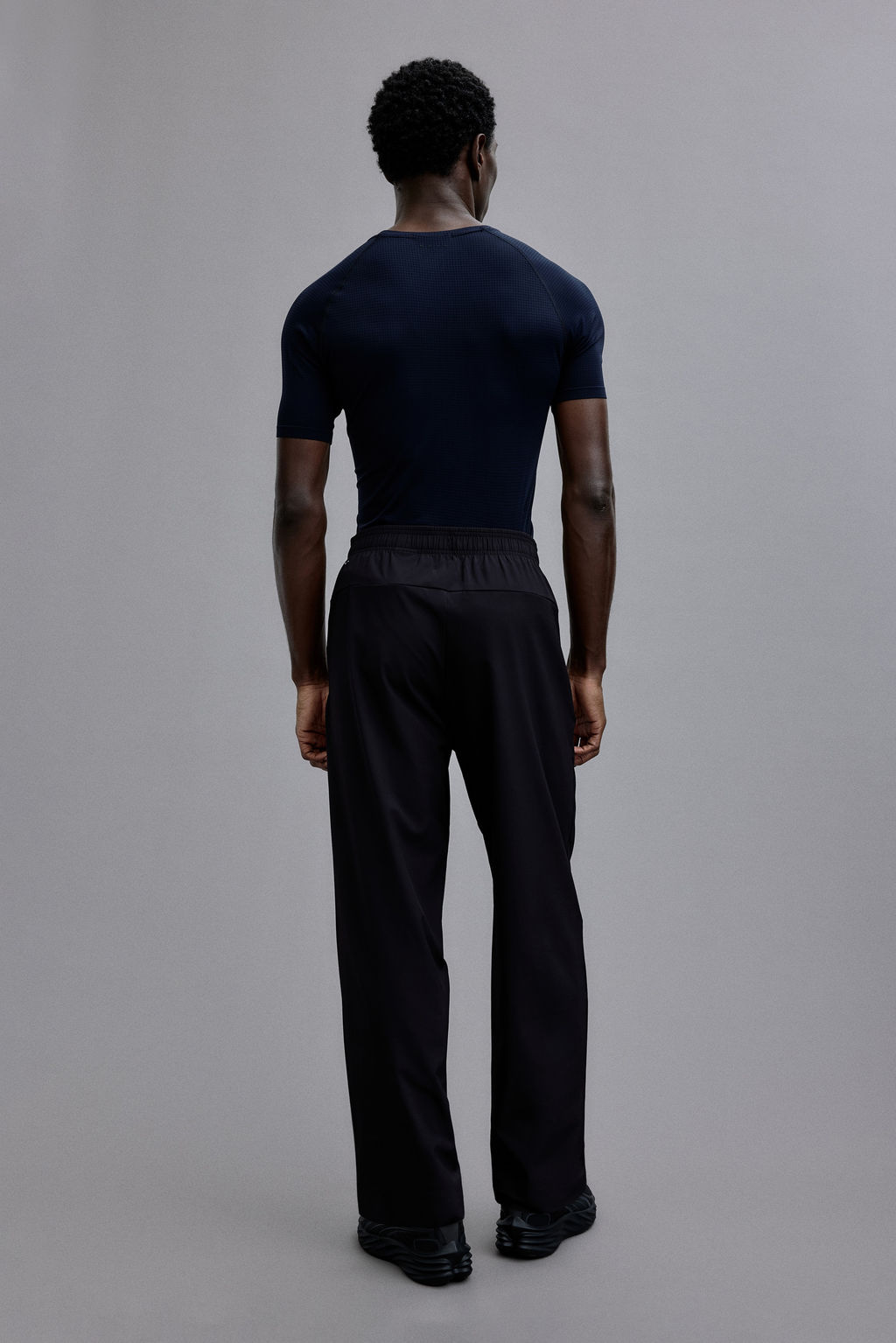 Camiseta de deporte con DryMove Muscle Fit - H&m фото 10