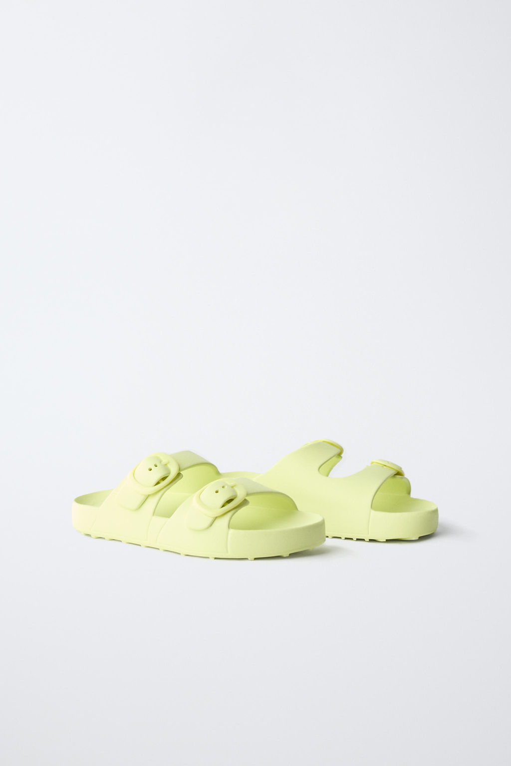 SANDALIA HEBILLAS ENGOMADA / Verde - Zara фото 2