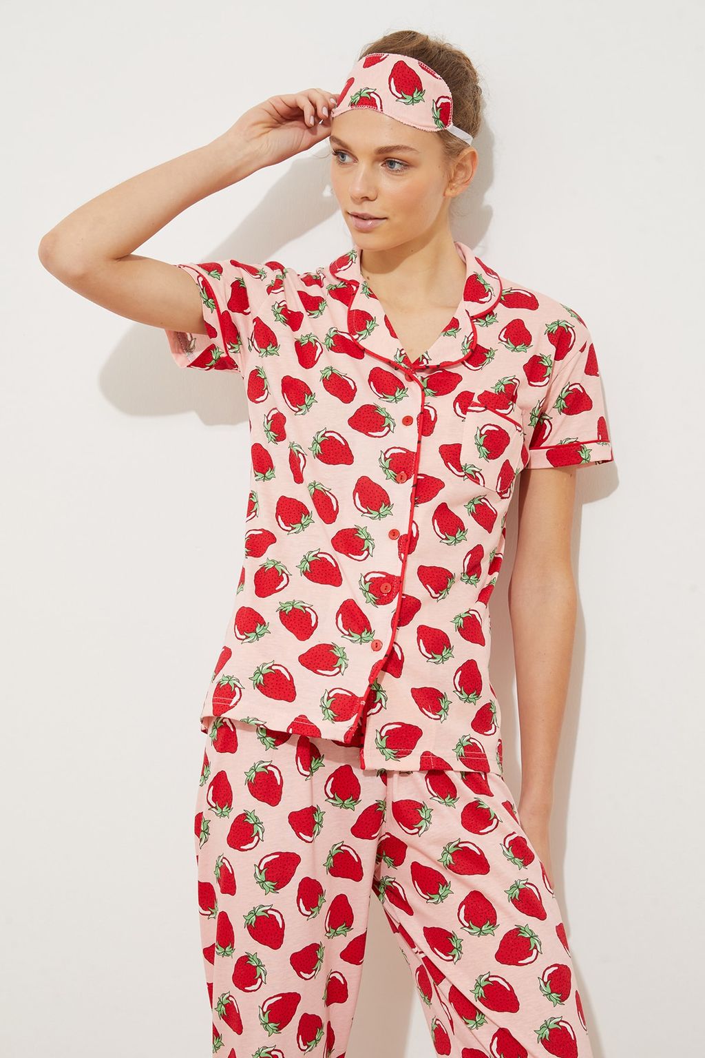 Trendyolmilla Lila Cilek Desenli Biyeli Uyku Bantl? Orme Pijama Tak?m? THMSS21PT0784 фото 3