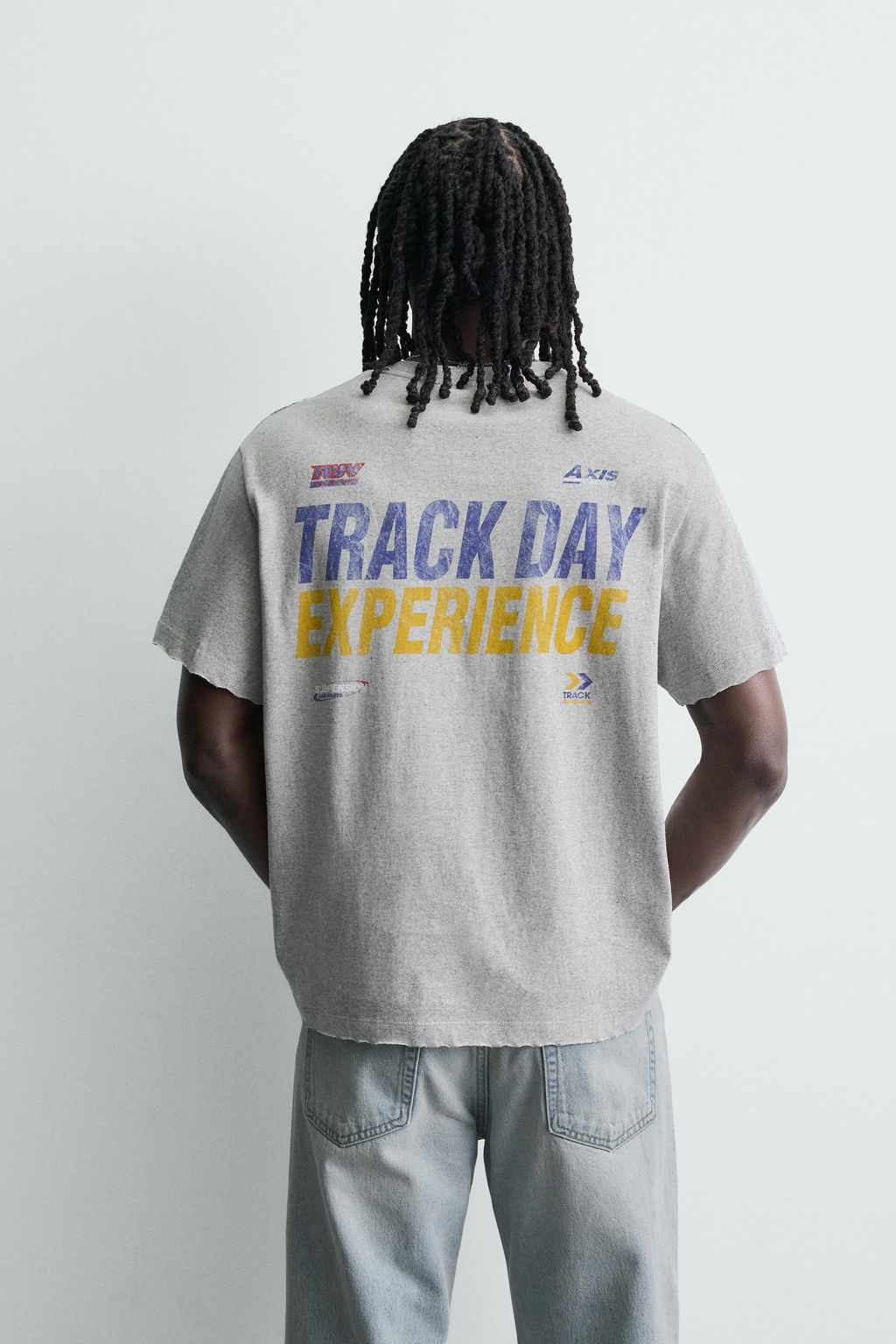 CAMISETA LAVADA GR?FICOS / Gris vigor? - Zara фото 3