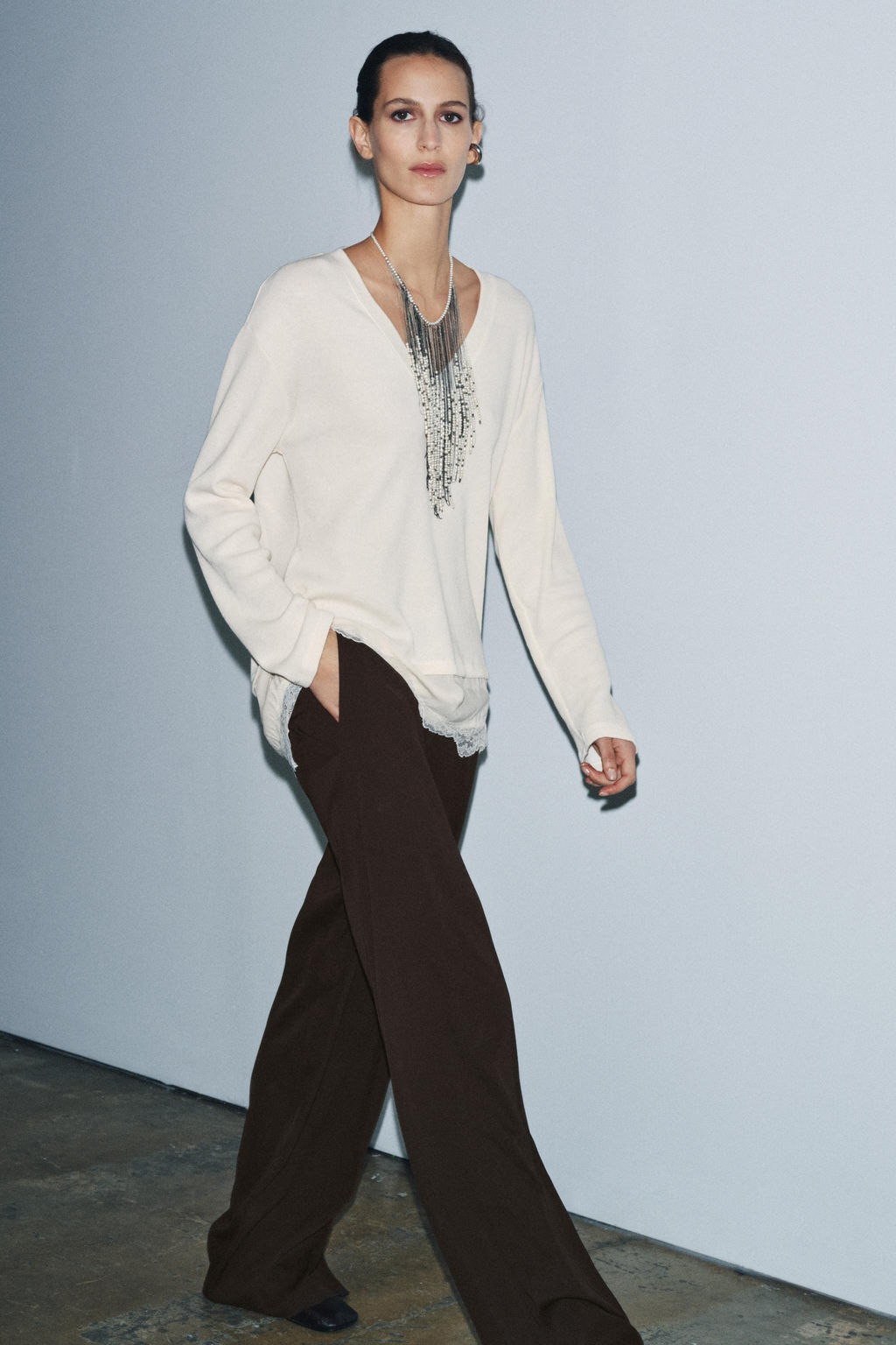 CONTRAST LACE T-SHIRT - Zara фото 8