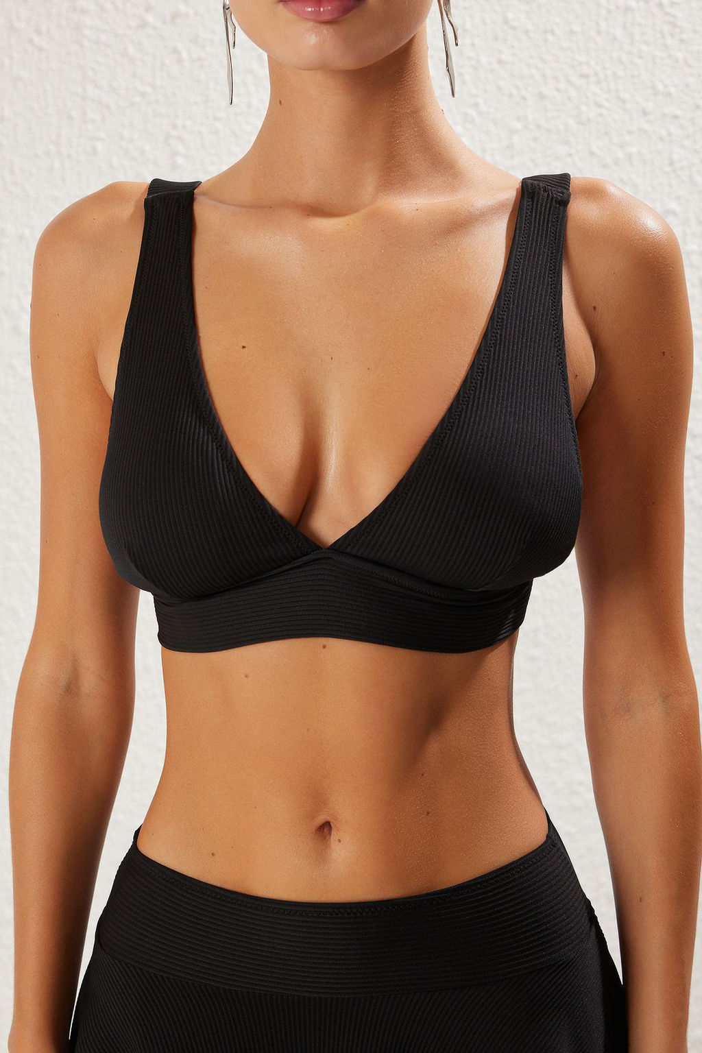 TRENDYOLMILLA Ekru Ucgen Dokulu Bikini Ustu TBESS22BU0017  фото 14