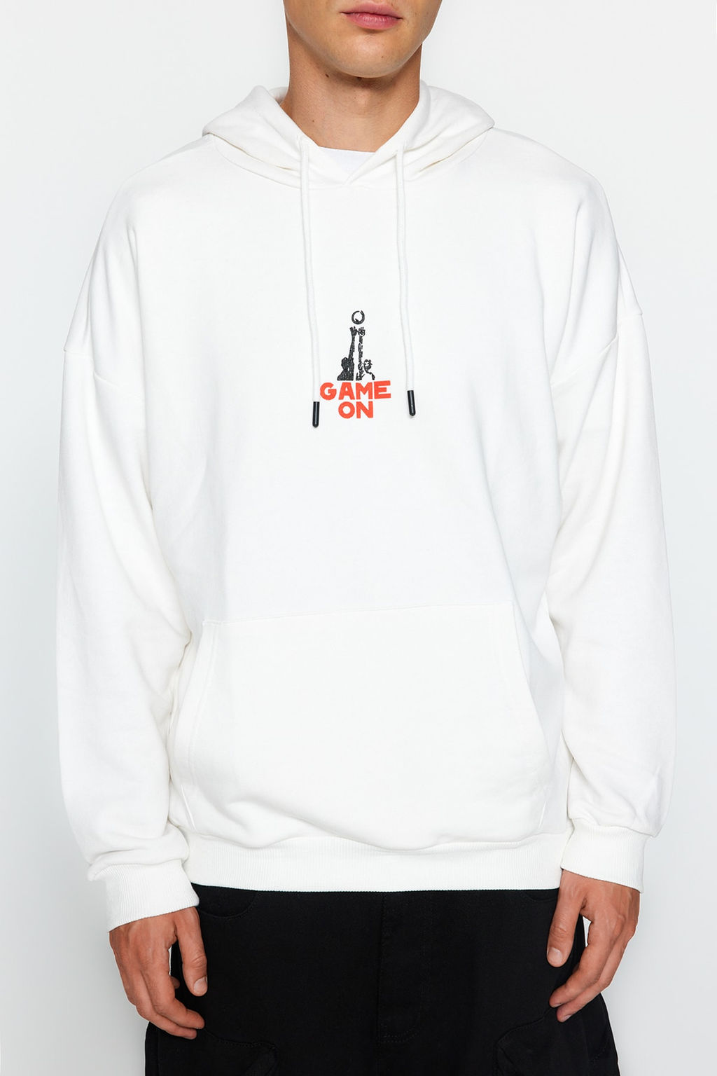 TRENDYOL MAN Ekru Oversize/Genis Kesim Kapusonlu Uzun Kol Basketbol Bask?l? Sweatshirt TMNAW24SW00005 - Trendyolmilla фото 5