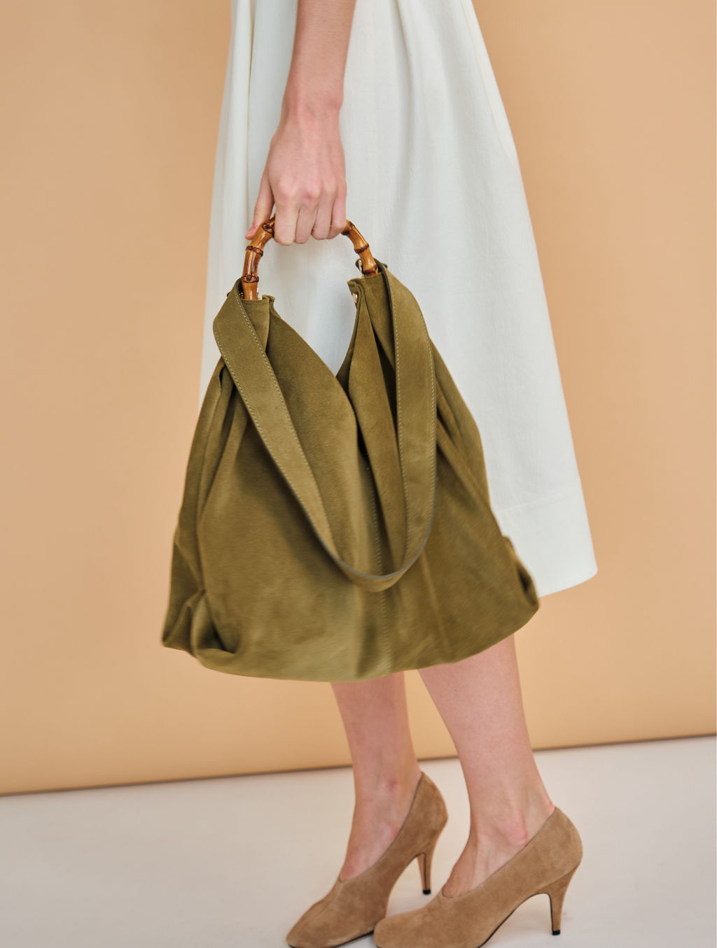 Замшевая сумка Bamboo DBR 30990 белый мох  фото 3