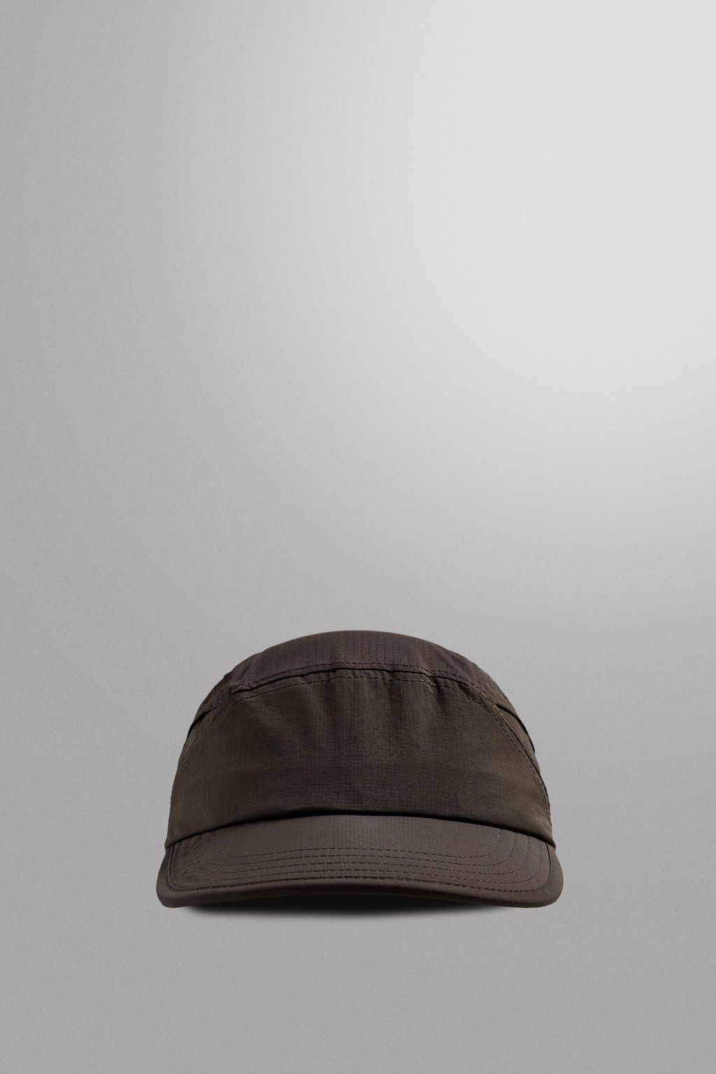 LIMITED EDITION PERFORATED TECHNICAL CAP - Zara фото 2