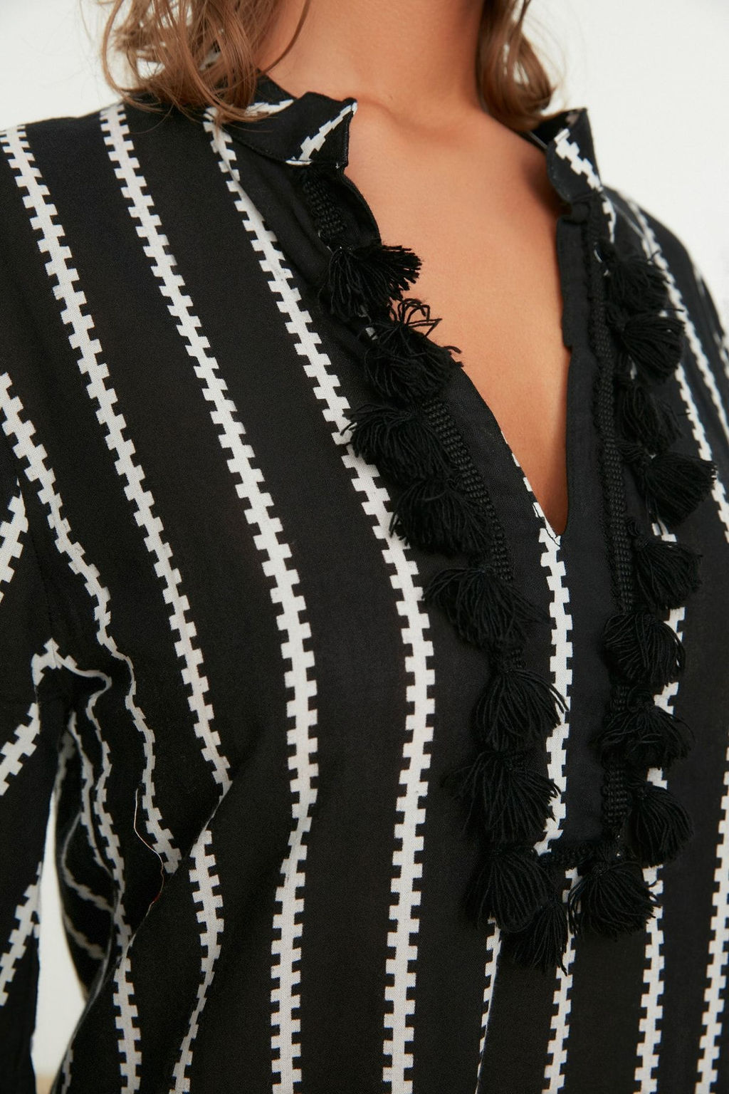 Siyah Cizgili Maxi Dokuma %100 Pamuk Puskullu Plaj Kimono&Kaftan TBESS20KM0024 - Trendyolmilla фото 4