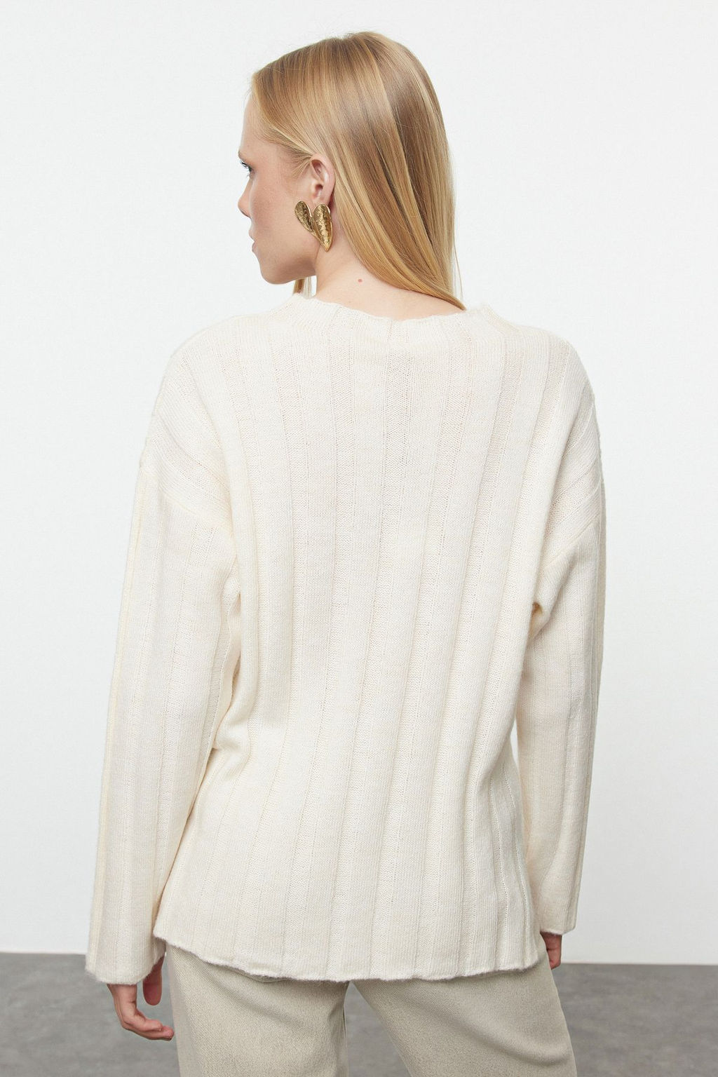 Kemik More Sustainable Yumusak Dokulu Basic Triko Kazak TWOAW25KZ00335 - Trendyolmilla фото 5