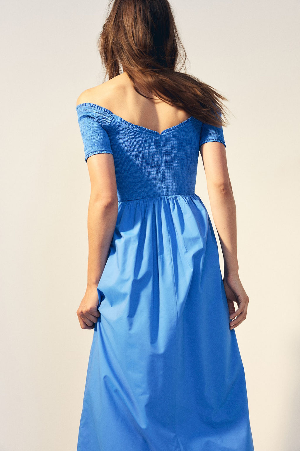 Vestido off-the-shoulder con cuerpo nido de abeja - H&m фото 4