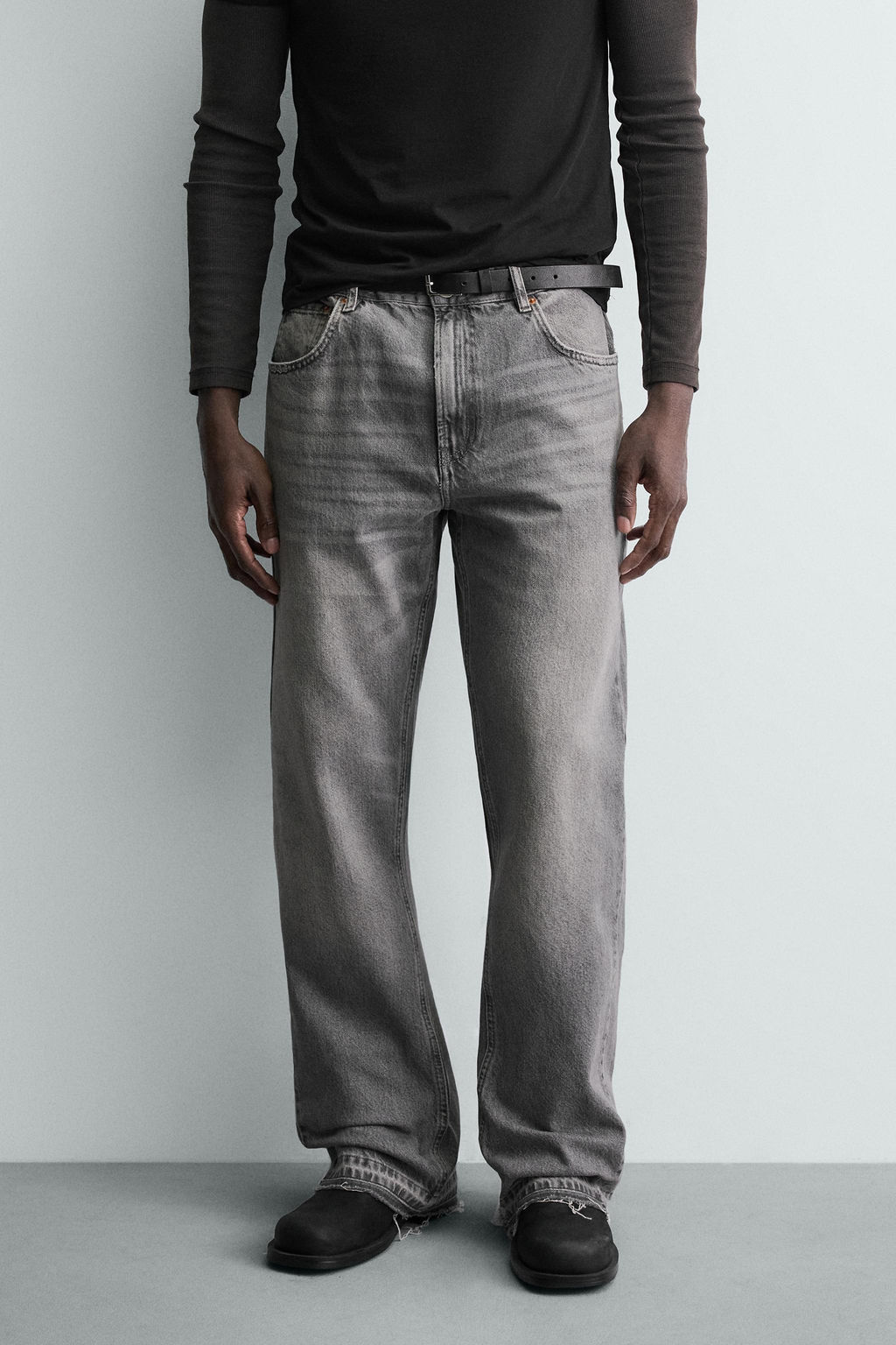 JEANS FLARE FIT ROTOS / Gris - Zara фото 12