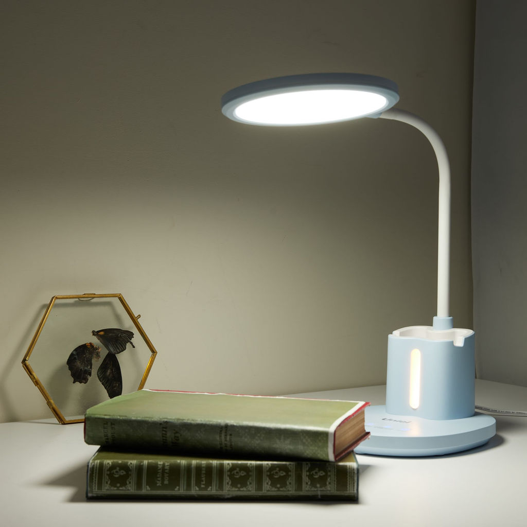 ULM-D150 15W/3000-6500K/DIM BLUE Светильник настольный светодиодный с подставкой под телефон и канцелярские принадлежности. С ночной подсветкой. Сенсорный выключатель. Диммер. Голубой. TM Uniel