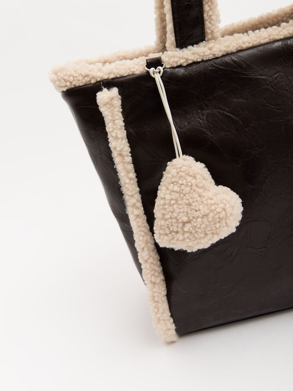 V104 048 12 Сумка женская