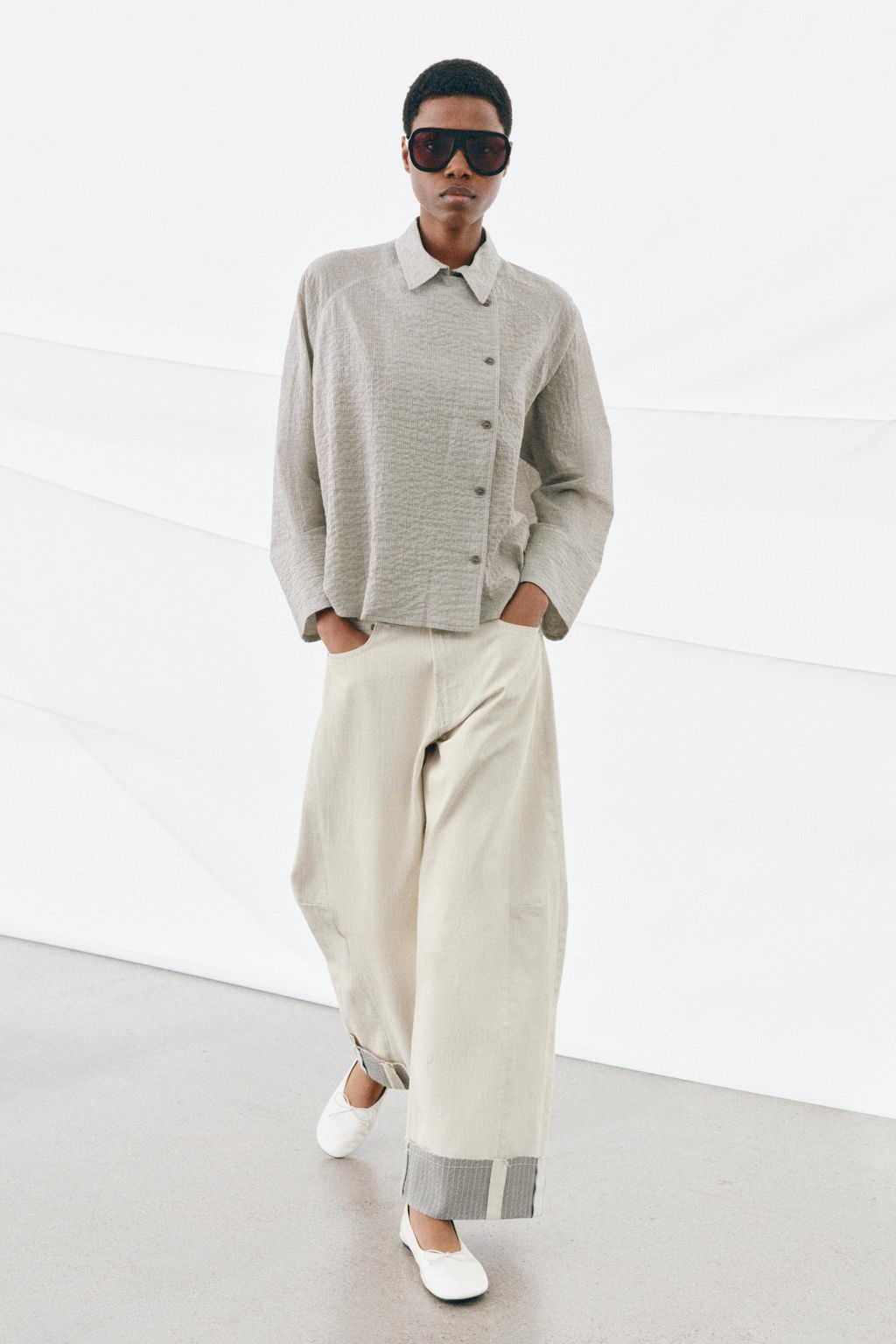 CAMISA ASIM?TRICA BOTONES ZW COLLECTION / Negro / Blanco - Zara фото 8