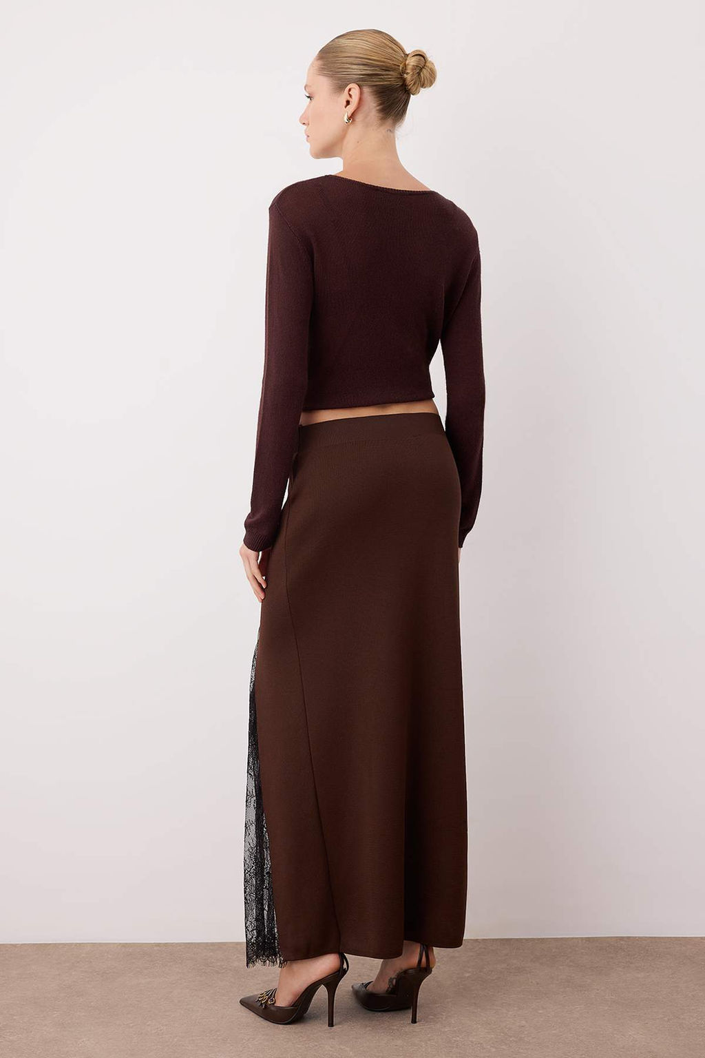 Siyah Triko Dantelli Y?rtmac Detayl? Maxi Etek TWOAW26ET00117 - Trendyolmilla фото 12