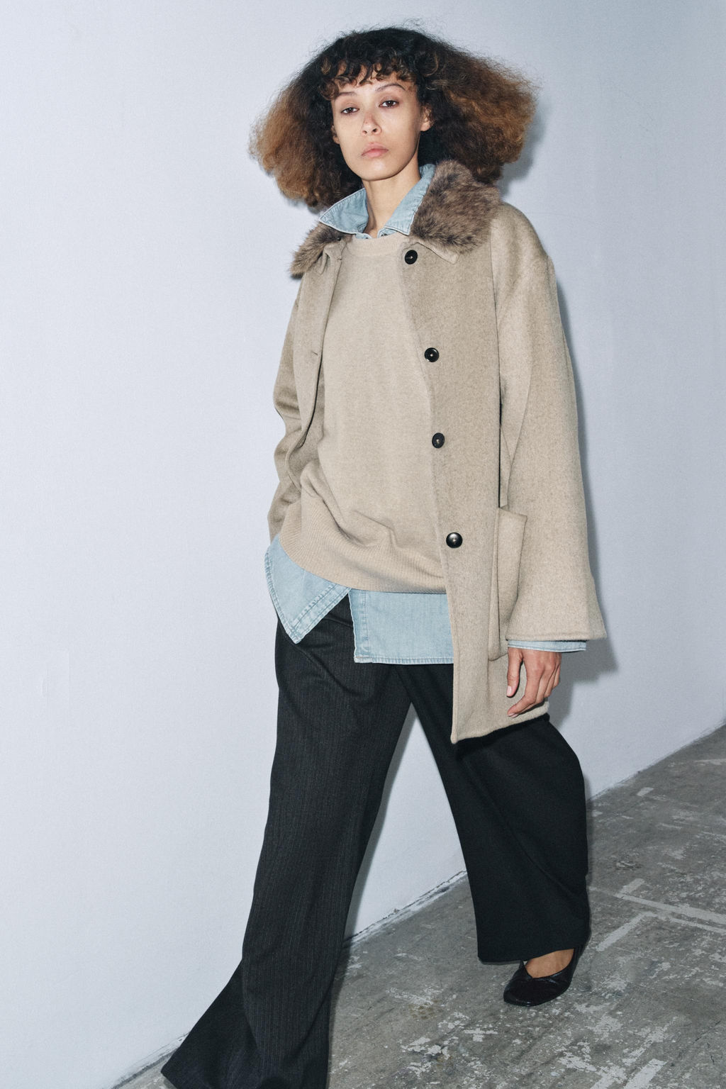 WOOL COAT WITH FAUX FUR COLLAR ZW COLLECTION - Zara фото 13