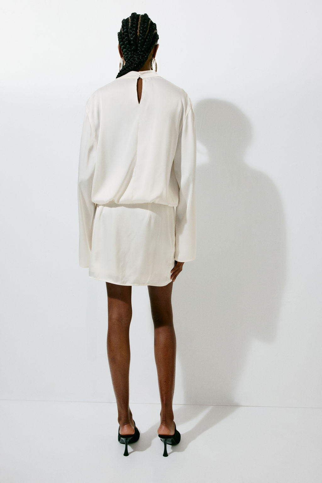 Vestido drapeado de sat?n - H&m фото 3