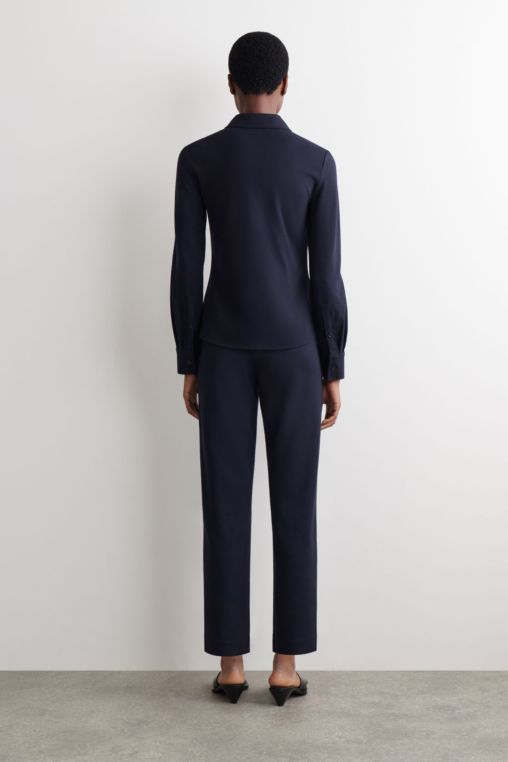 PANTAL?N EL?STICO STRAIGHT LEG - H&m фото 4