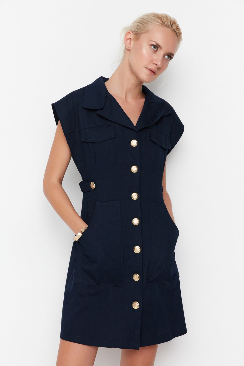 TRENDYOLMILLA Ekru Dugme Detayl? Gabardin Mini Dokuma Gomlek Elbise TWOSS22EL2970 фото 10