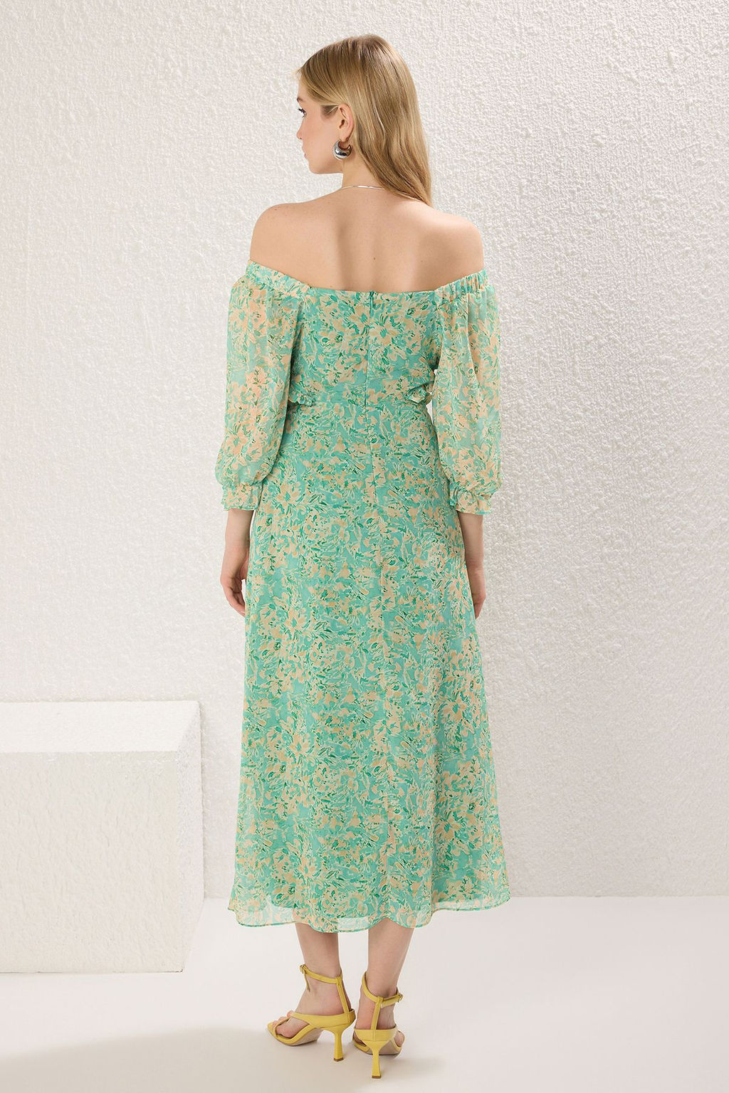 TRENDYOLMILLA Mint Cicekli Cut Out / Volan Maxi Dokuma Elbise TWOSS23EL02422  фото 20