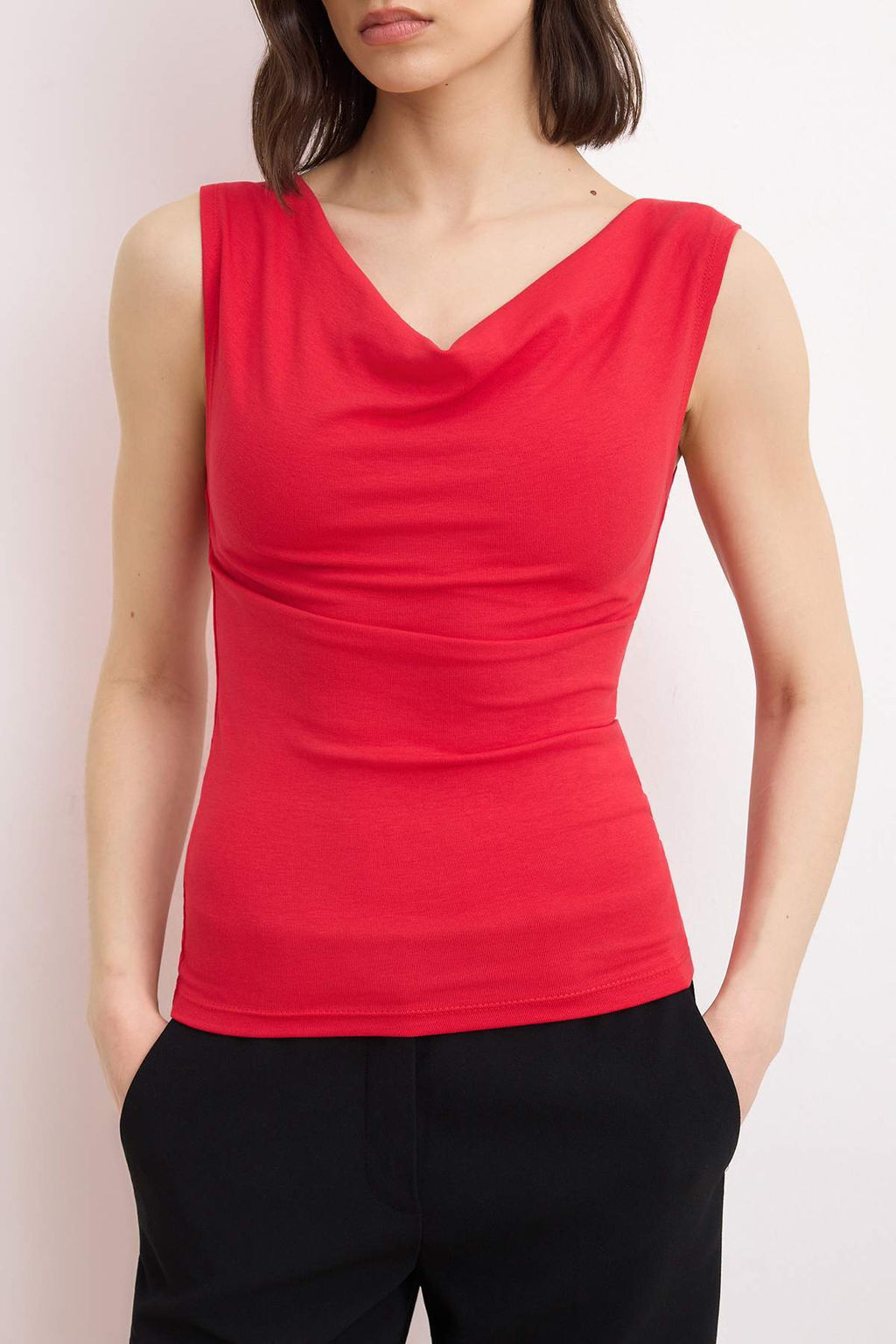 Siyah Fitted/Vucuda Oturan Degaje Yaka Kolsuz Yumusak Orme Bluz TWOSS26BZ00464 - Trendyolmilla фото 7