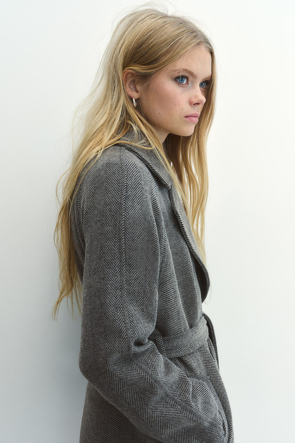 Abrigo de fieltro con cinturon - H&m фото 5