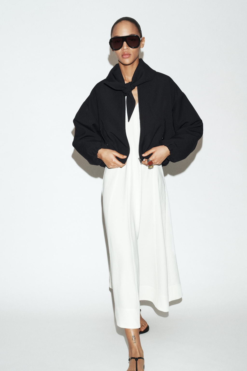BOMBER JACKET WITH DETACHABLE SCARF - Zara фото 10