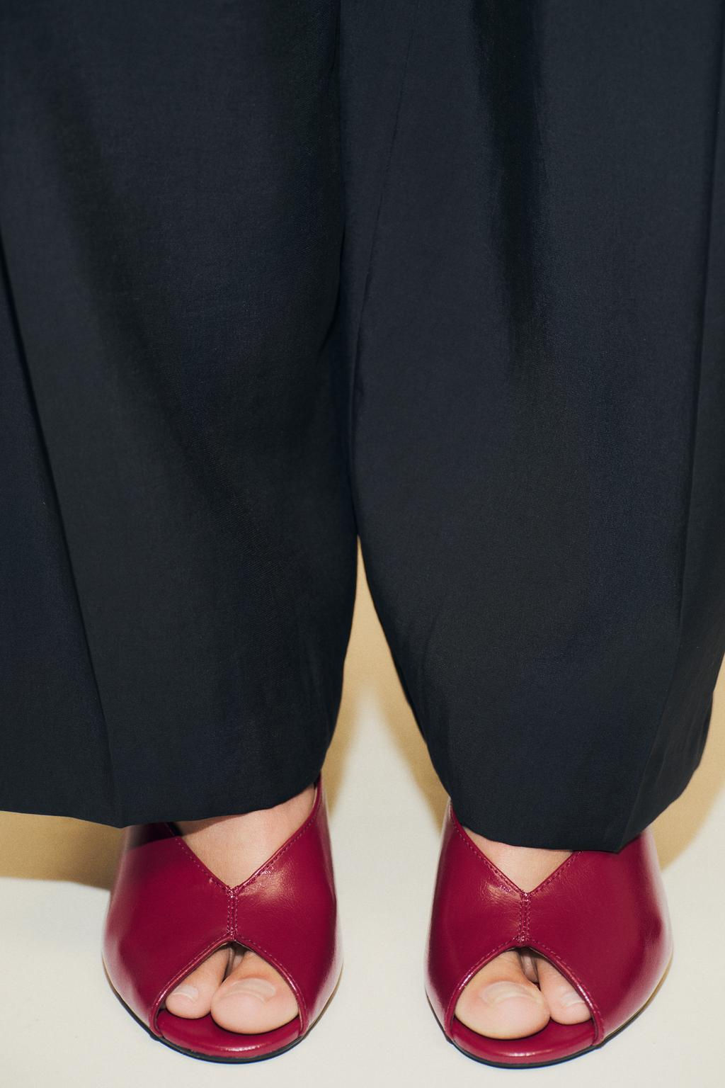 OPEN-TOE SANDALS