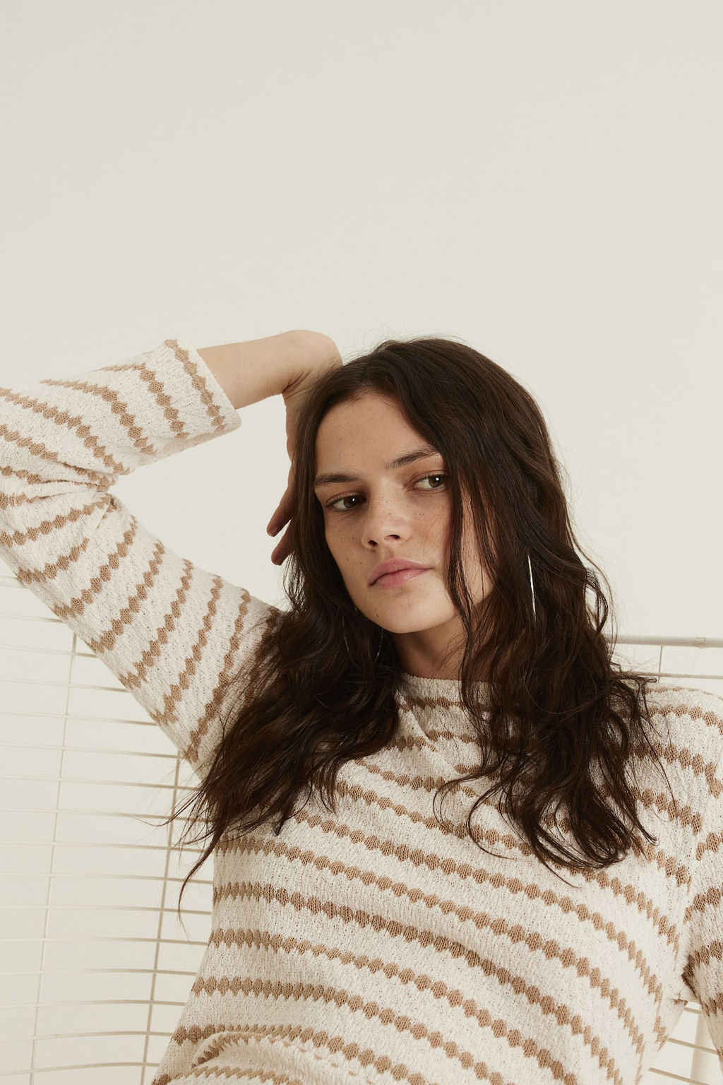 Vestido de punto con espalda descubierta - H&m фото 2