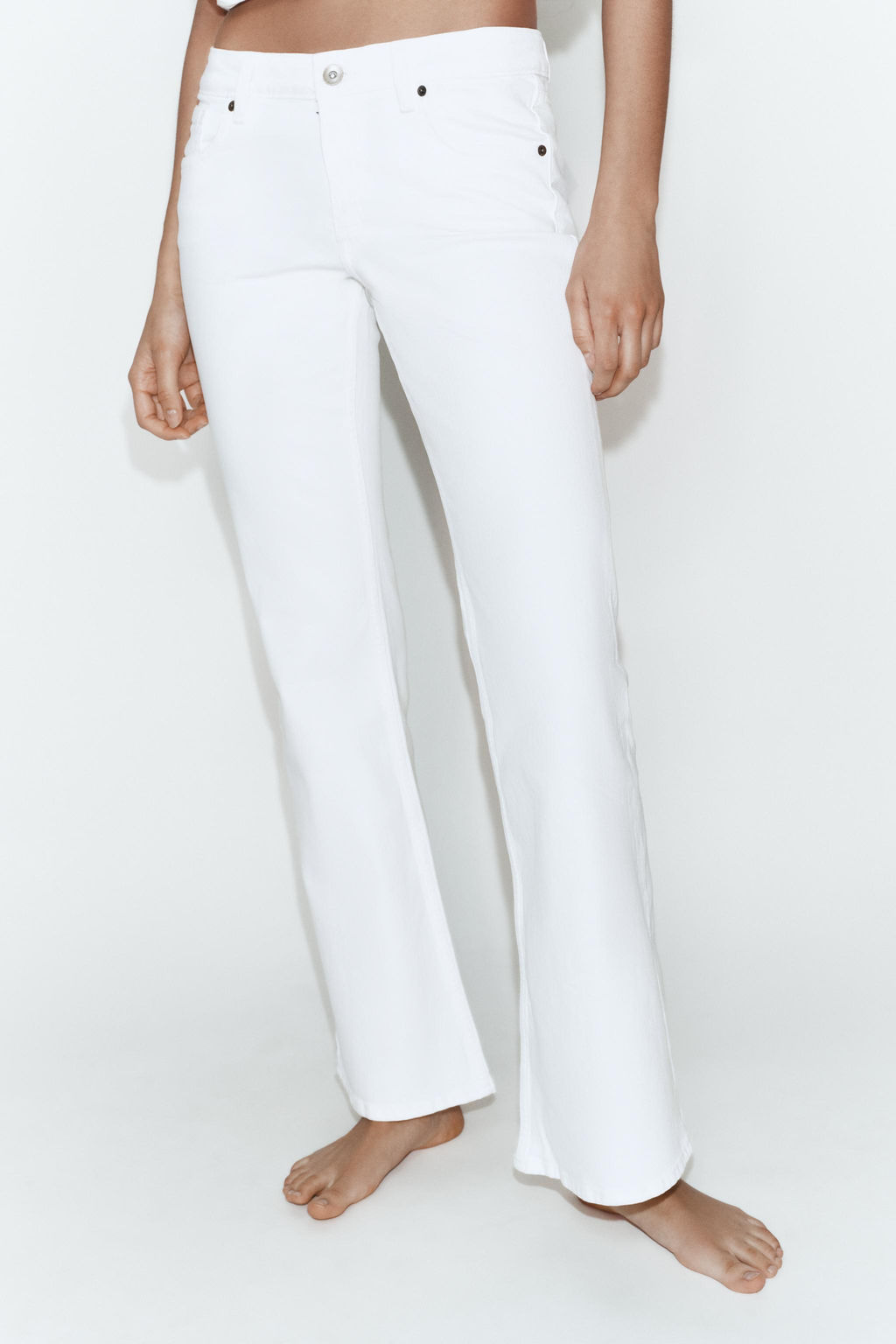JEANS TRF BOOTCUT TIRO BAJO / Blanco - Zara фото 2