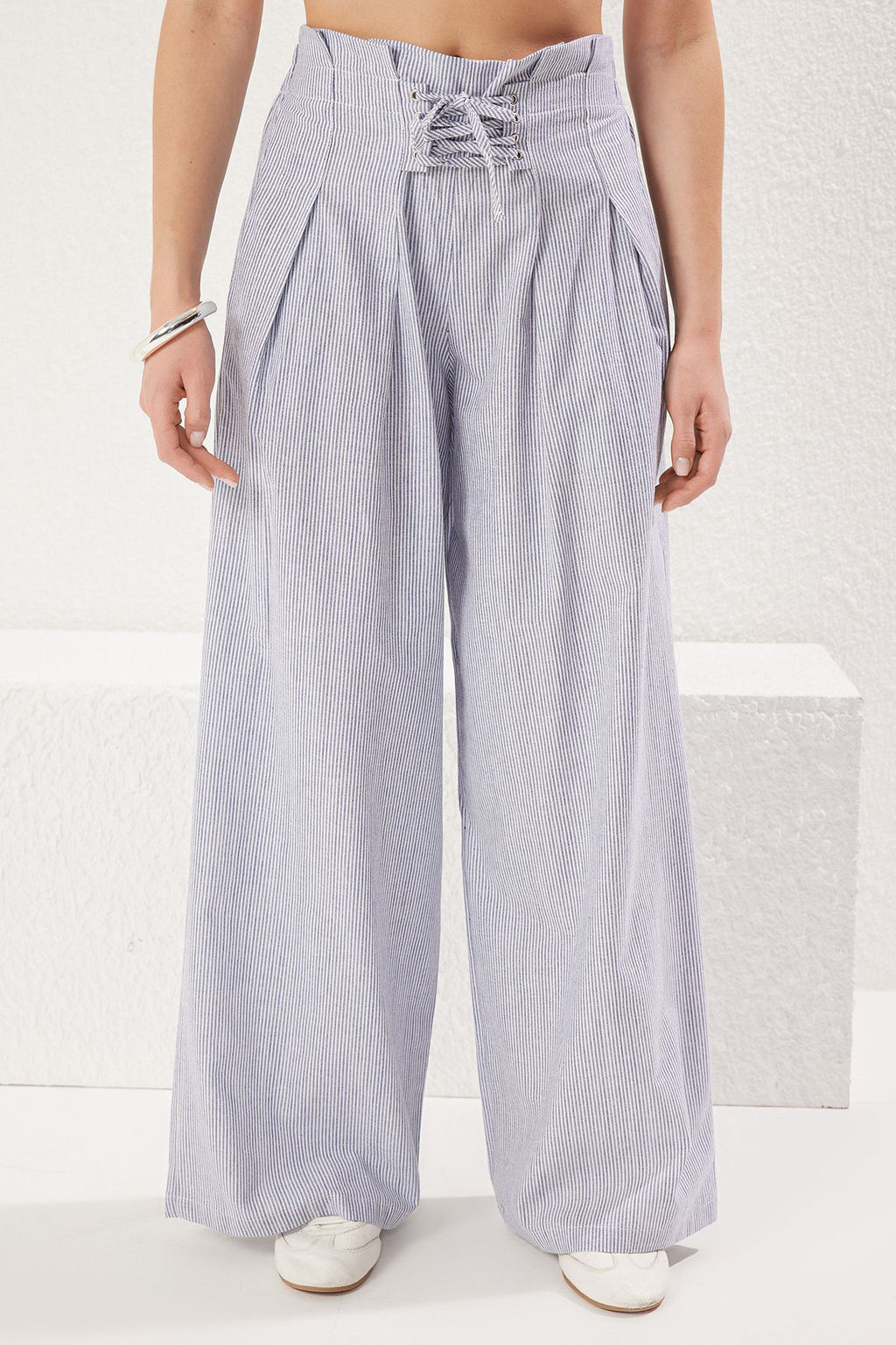 Cok Renkli Cizgili Keten Gorunumlu Wide Leg/Genis Paca Dokuma Pantolon TWOSS25PL00032 Palazzo