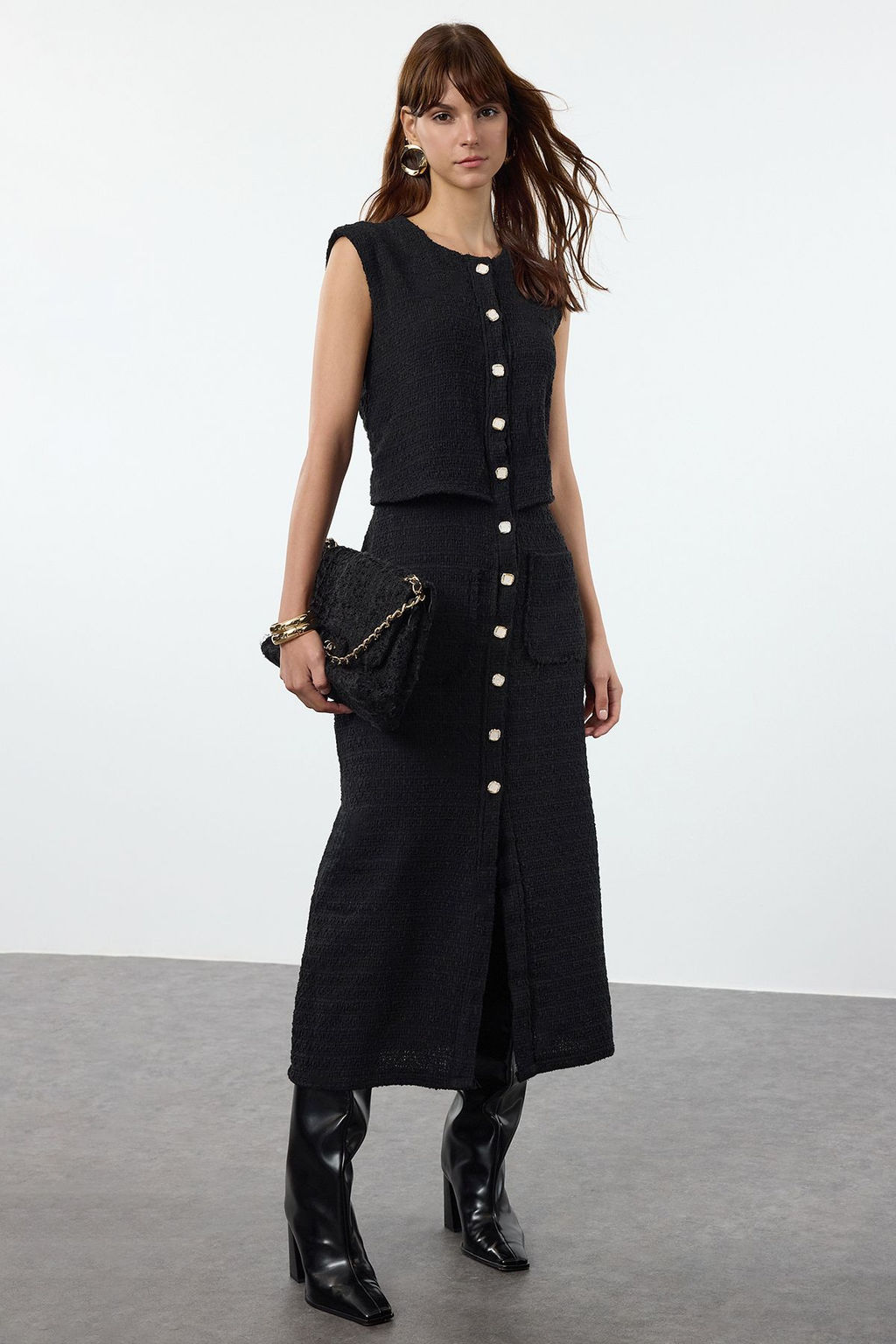 TRENDYOLMILLA Siyah Dugme Detayl? Dokuma Tuvit Ceket Elbise TWOAW25EL00177  фото 7