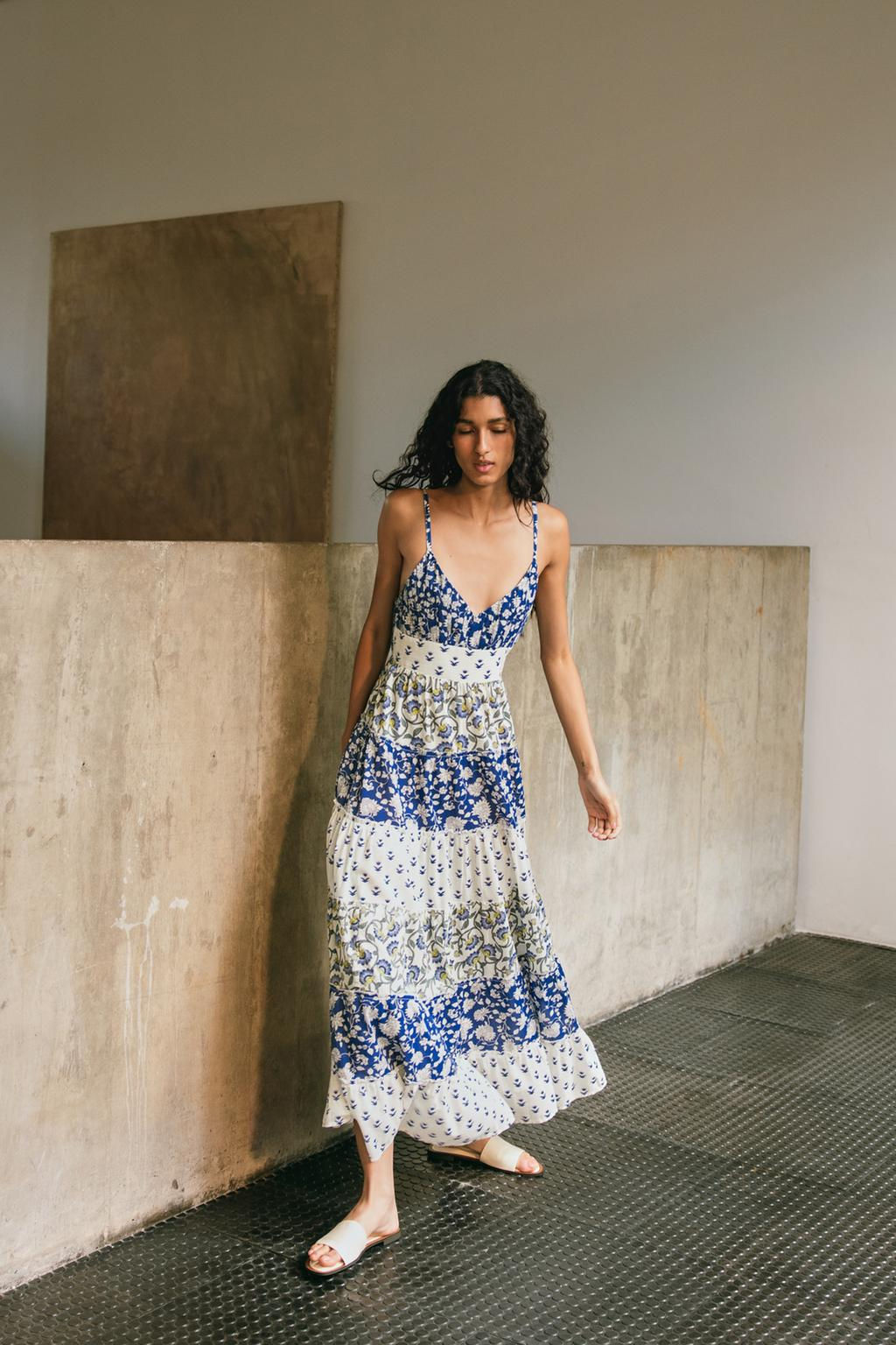PATCHWORK PRINT PANEL DRESS - Zara фото 4