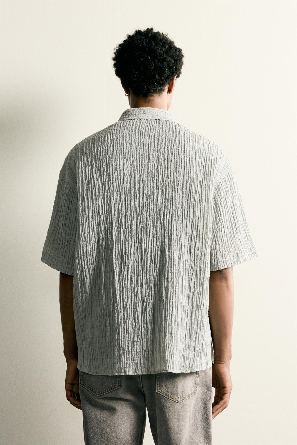 CAMISA RELAXED FIT RELIEVE / Gris claro - Zara фото 3