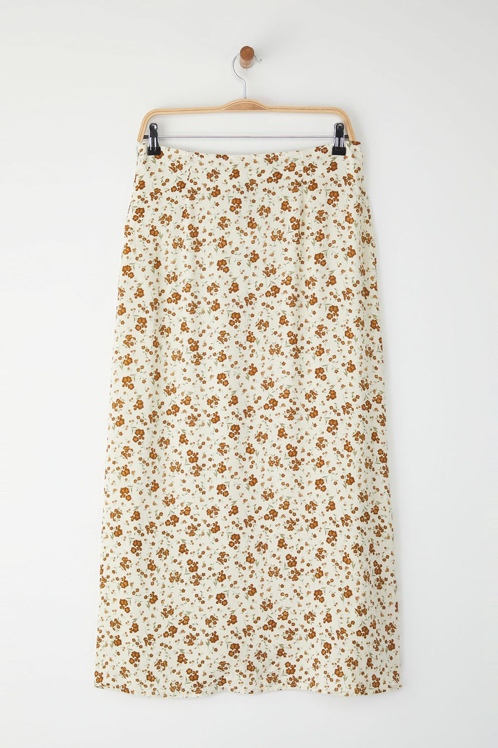 Trendyolmilla Bej Cicek Desenli Onu Dugmeli Uzun Y?rtmacl? Viskon Etek TWOSS25ET00178  фото 6