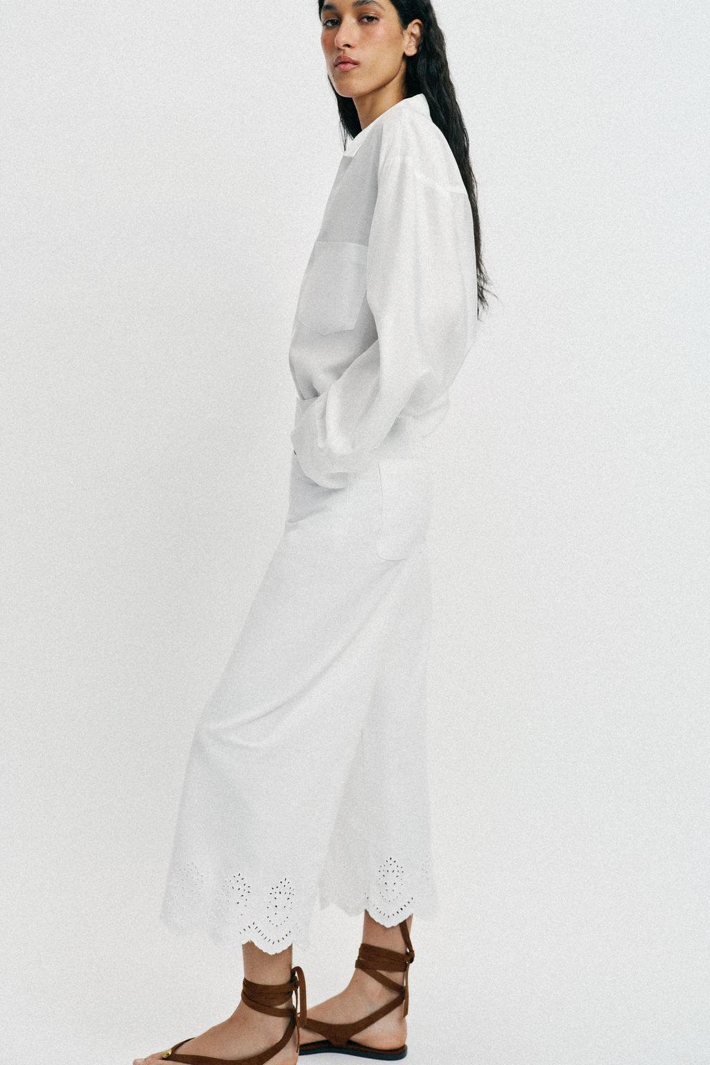 PANTAL?N CULOTTE BORDADOS PERFORADOS / Blanco - Zara фото 5