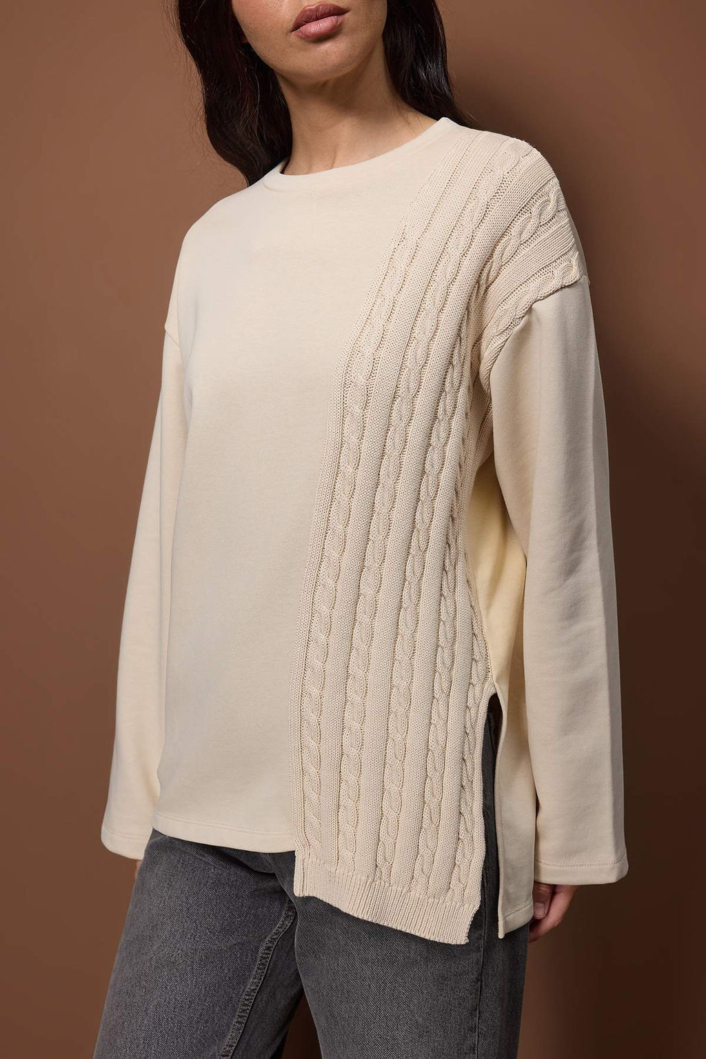 Tas Triko Detayl? Bisiklet Yaka Relaxed Orme Sweatshirt TWOAW26SW00076