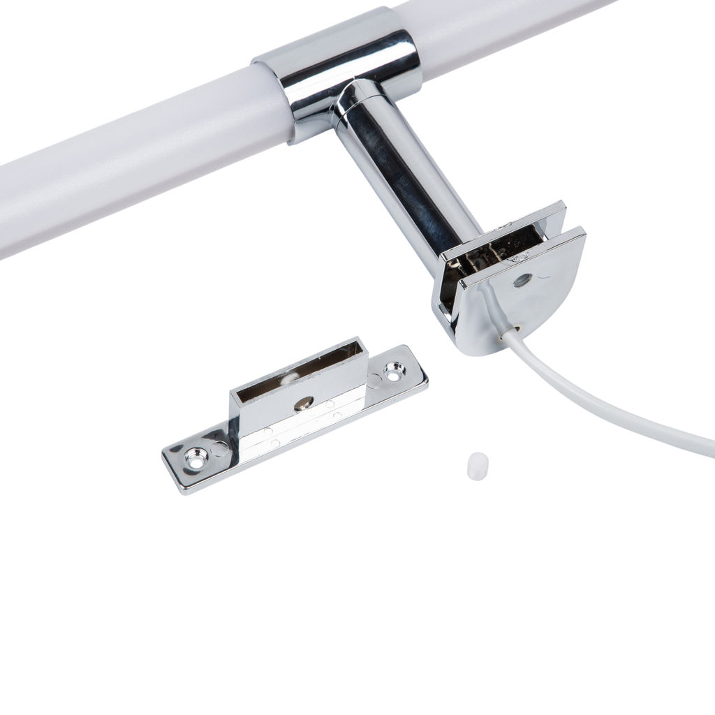 ULT-F37-8W/4500K IP44 CHROME Светодиодный светильник для подсветки мебели и зеркал ванной комнаты. Хром. ТМ Uniel