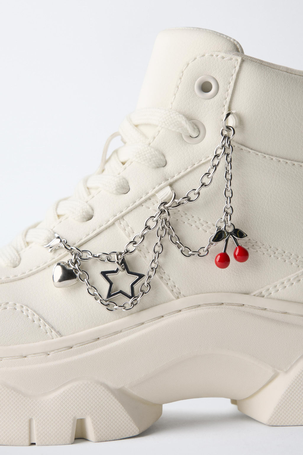 CHUNKY HIGH-TOP SNEAKERS WITH CHARMS - Zara фото 9