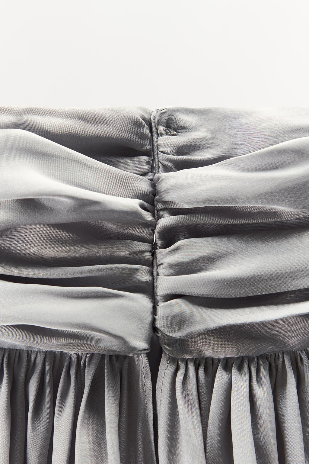 LIMITED EDITION SATIN CAPE DRESS - Zara фото 18