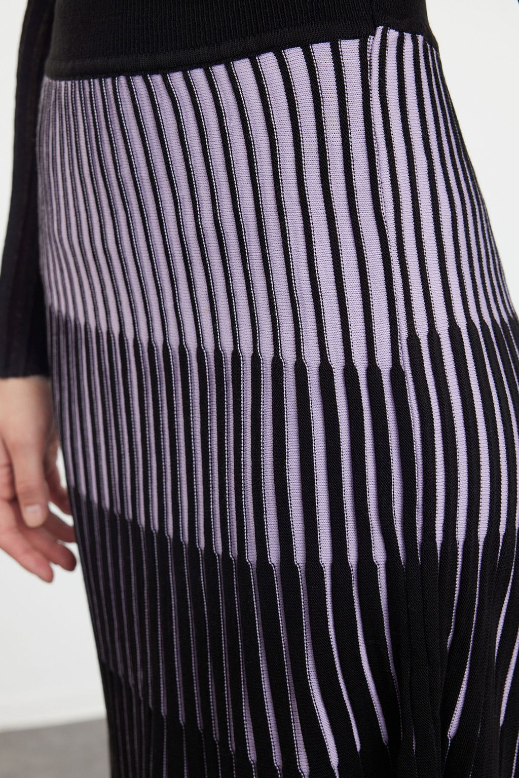 TRENDYOLMILLA Lila Midi Renk Bloklu Etek TWOSS20ET0195 фото 4