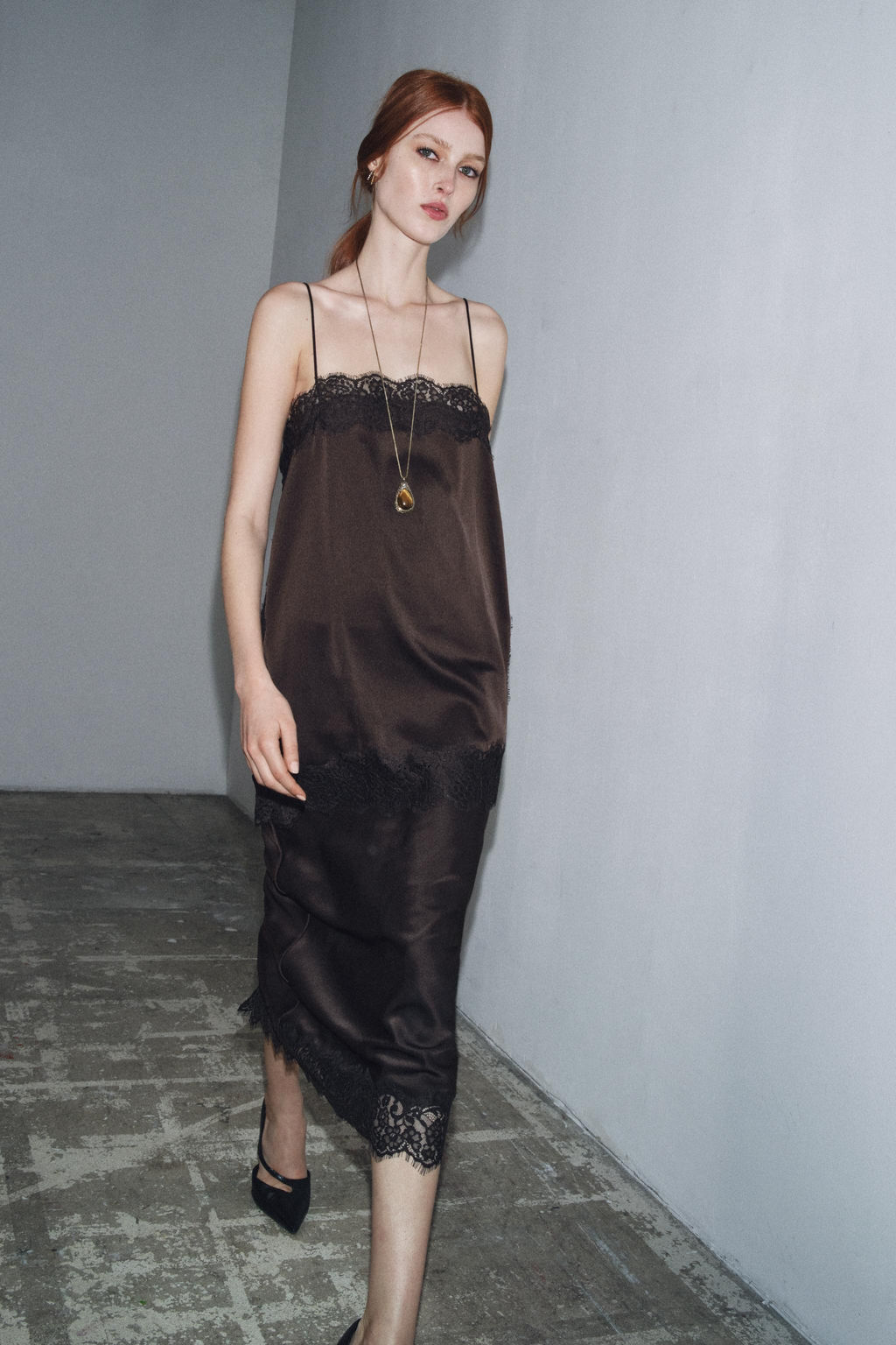 ZW COLLECTION SATIN LACE TOP - Zara фото 10