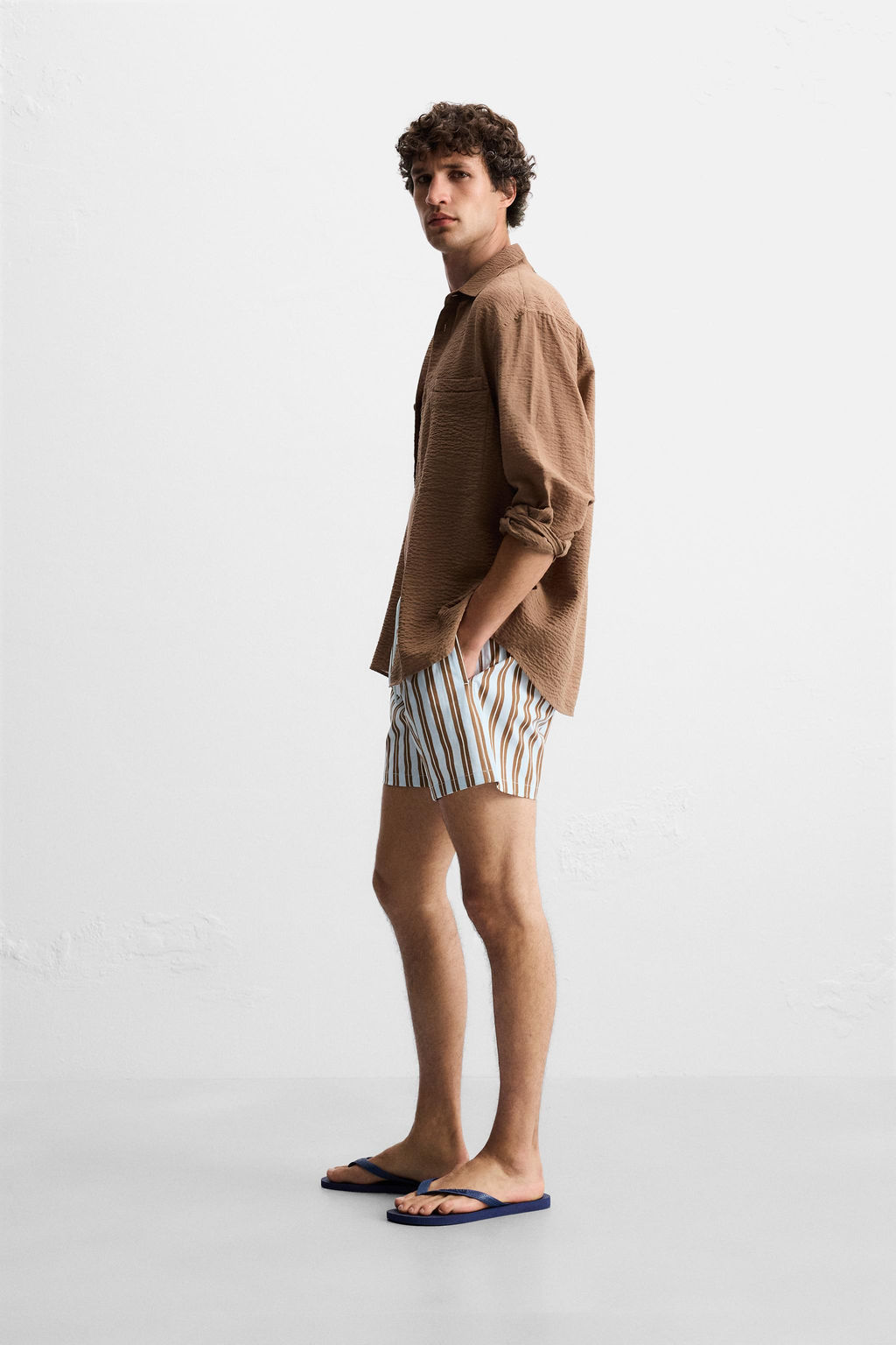 STRIPED MID-LENGTH SWIMMING TRUNKS - Zara фото 5